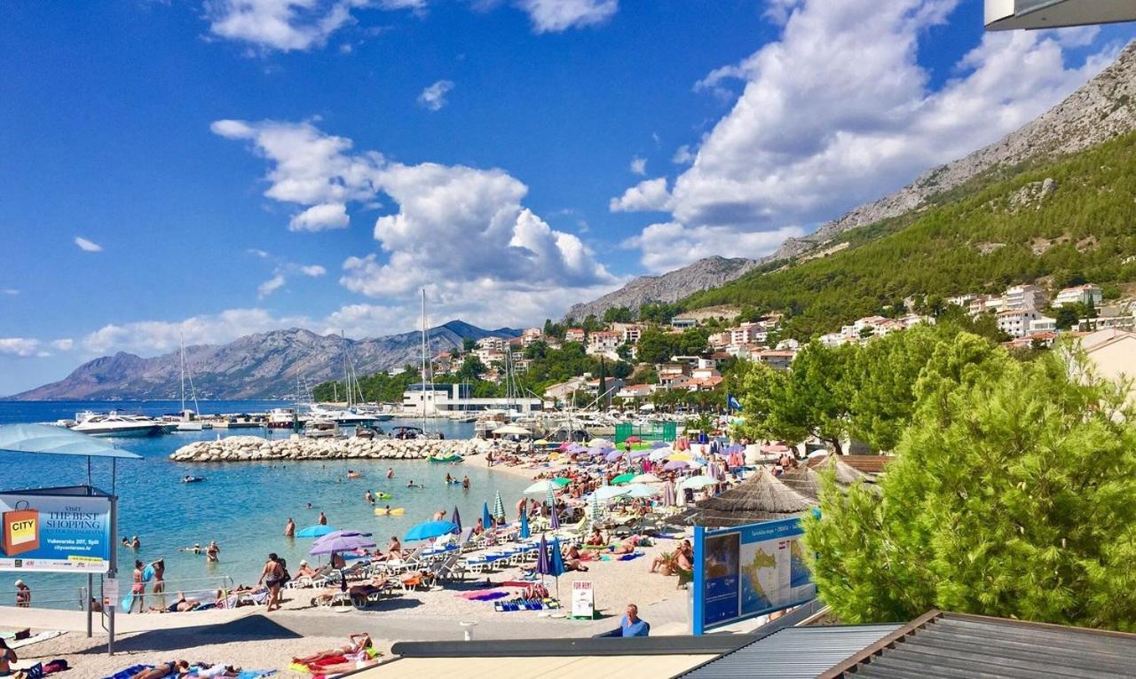 Apartmani Zuzana,Baska Voda Luaran gambar