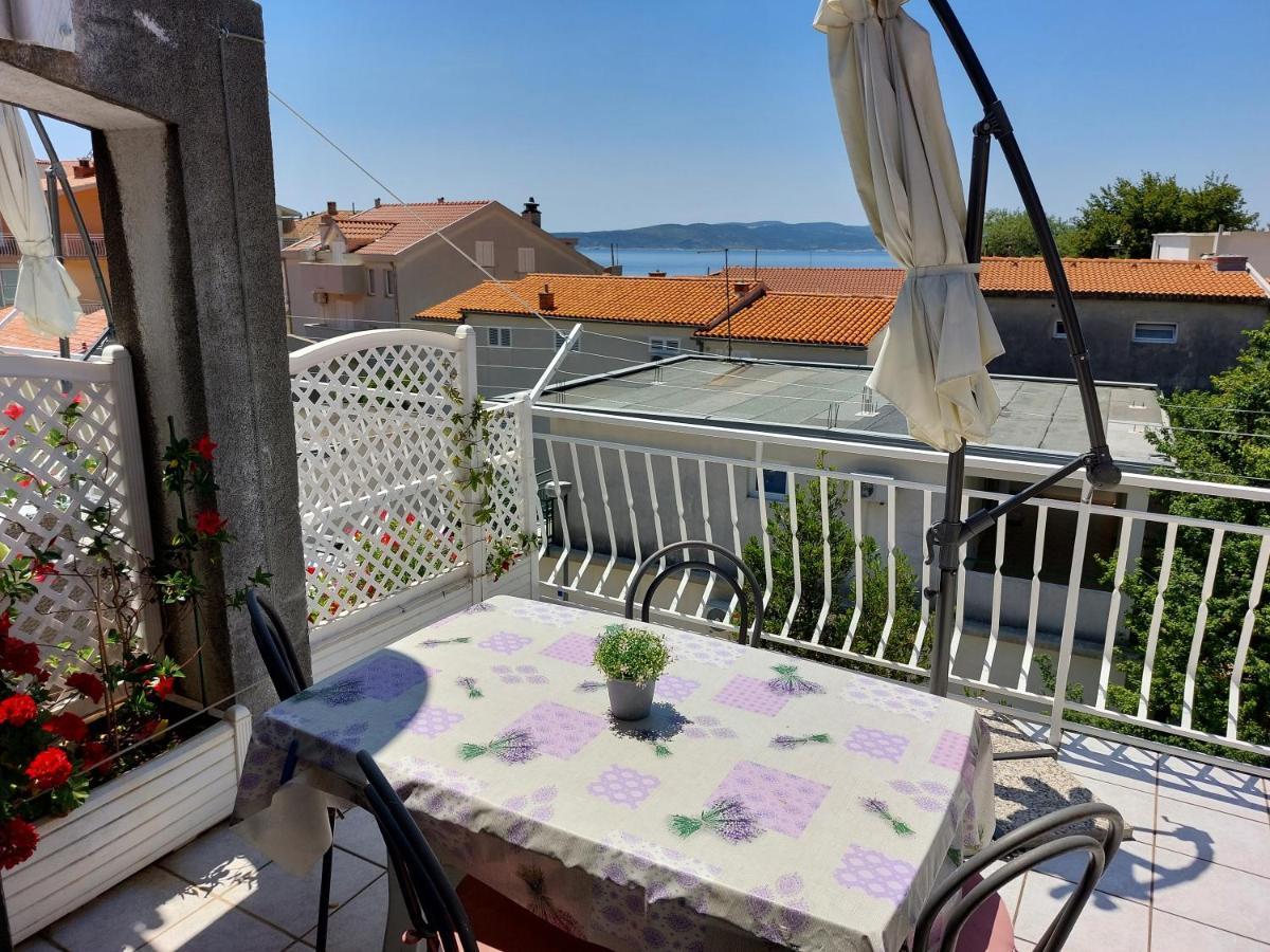Apartmani Zuzana,Baska Voda Luaran gambar