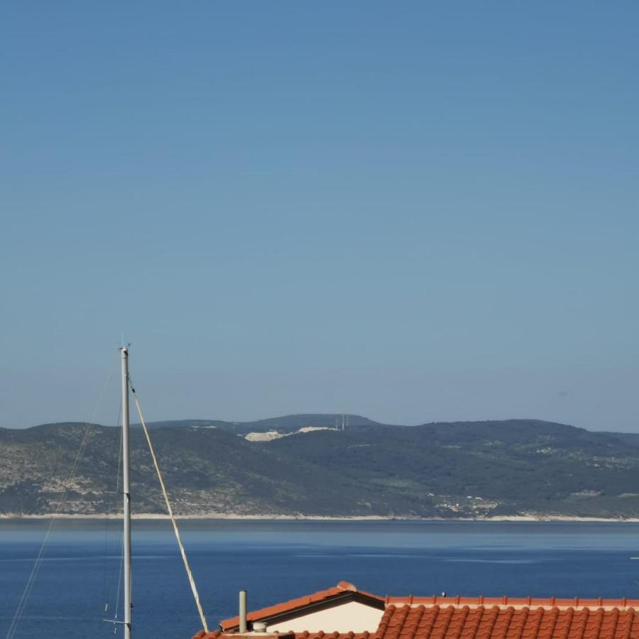Apartmani Zuzana,Baska Voda Luaran gambar